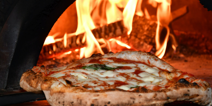 SABATO SERA… PIZZA!